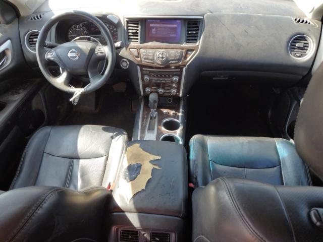 Паркетники NISSAN PATHFINDER 2013 Красный