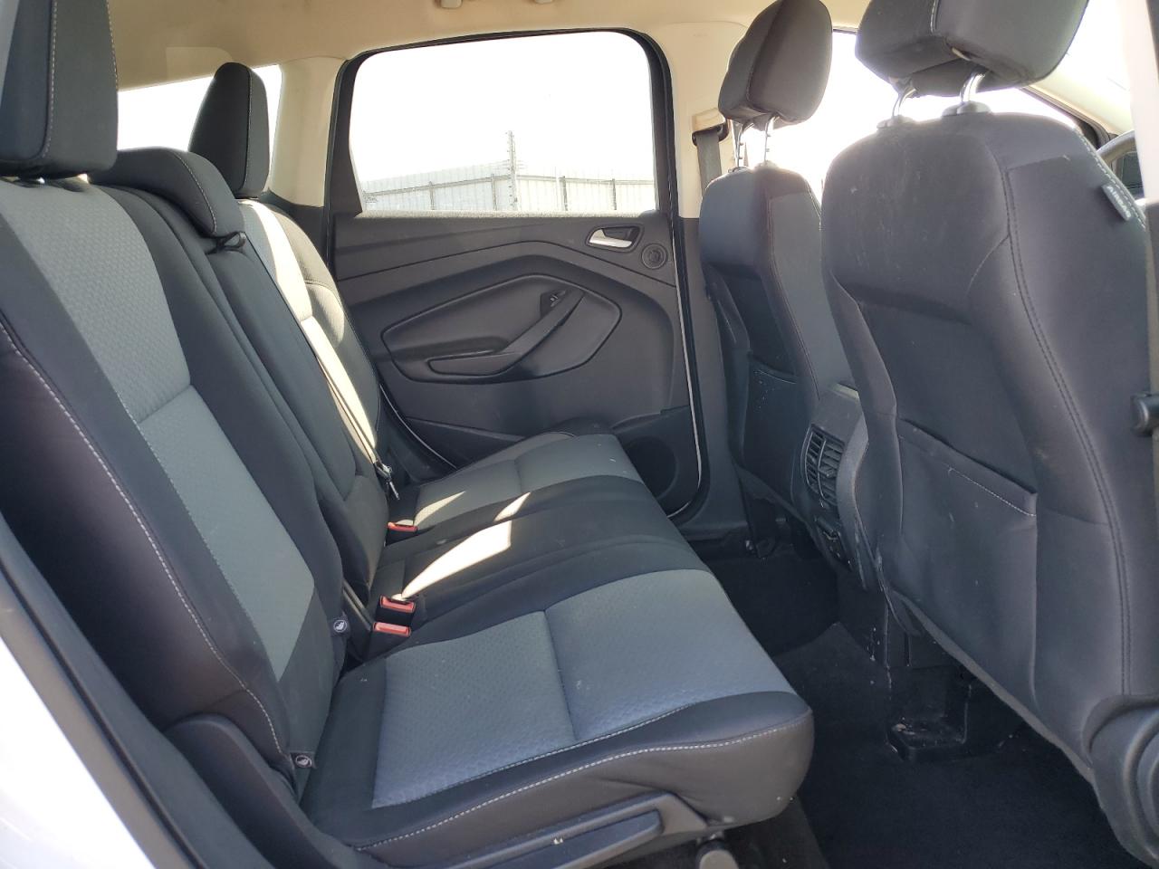 2017 Ford Escape Se VIN: 1FMCU0G94HUF08820 Lot: 63057705