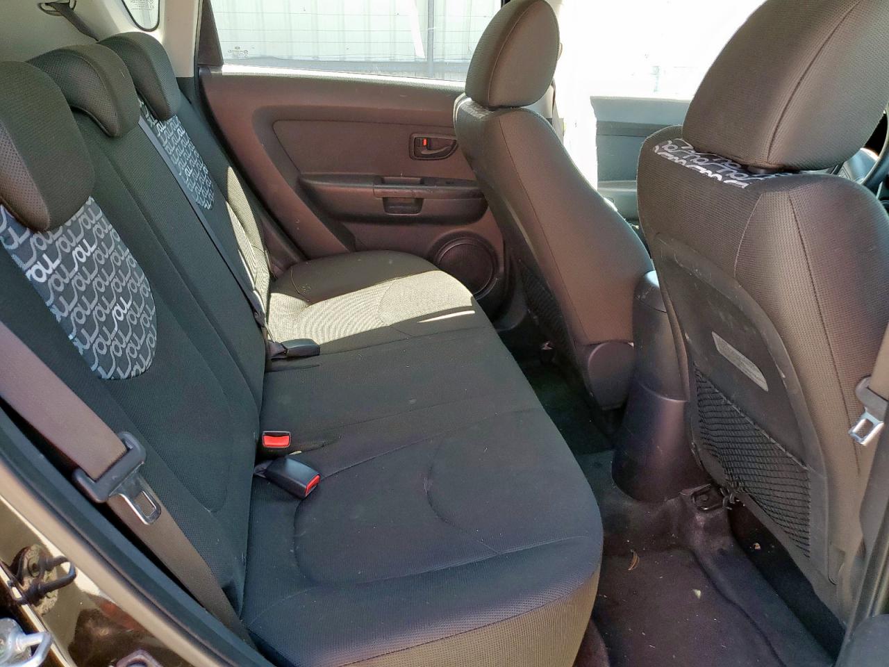 2010 Kia Soul + VIN: KNDJT2A20A7077712 Lot: 62913045