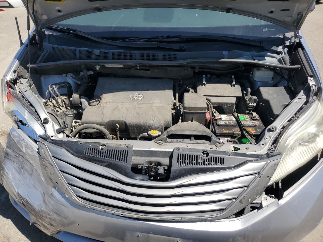 2014 Toyota Sienna Xle VIN: 5TDYK3DCXES496657 Lot: 60498015