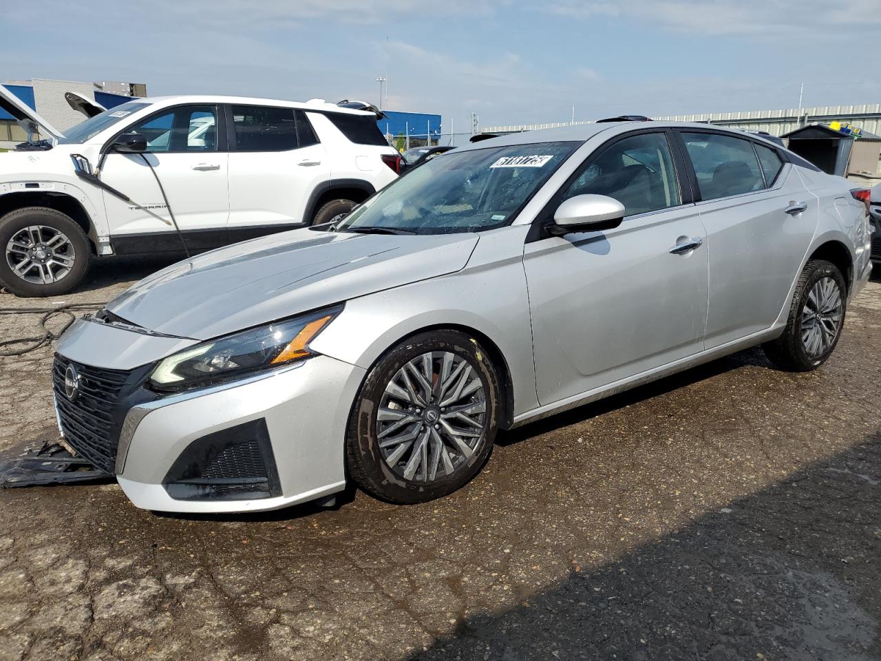 2023 Nissan Altima Sv na sprzedaż w Woodhaven, MI - Front End