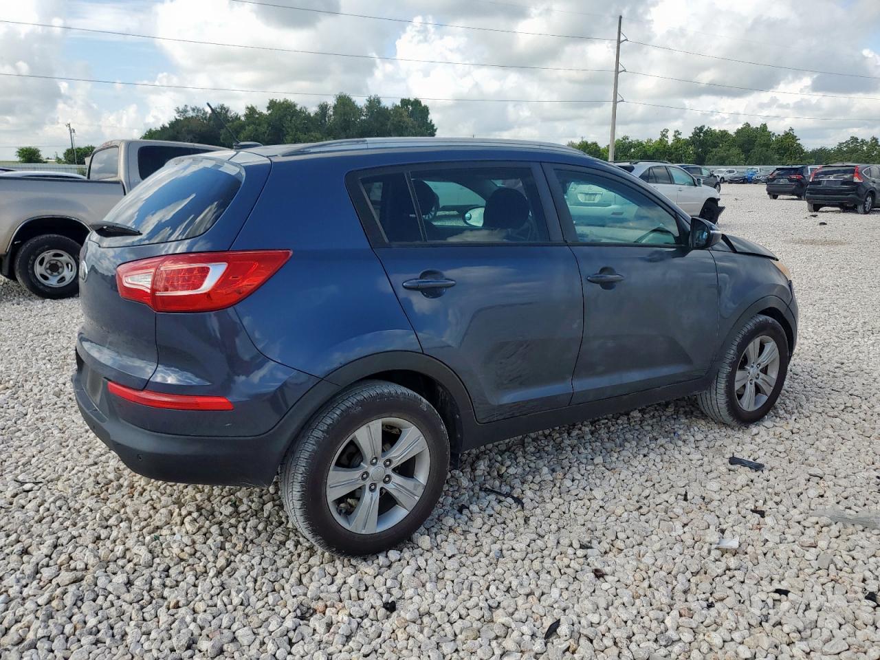 KIA SPORTAGE 2013 VIN KNDPB3A22D7371670 zdjęcie 3