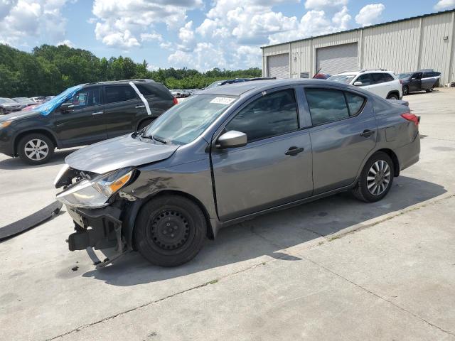  NISSAN VERSA 2018 Gray