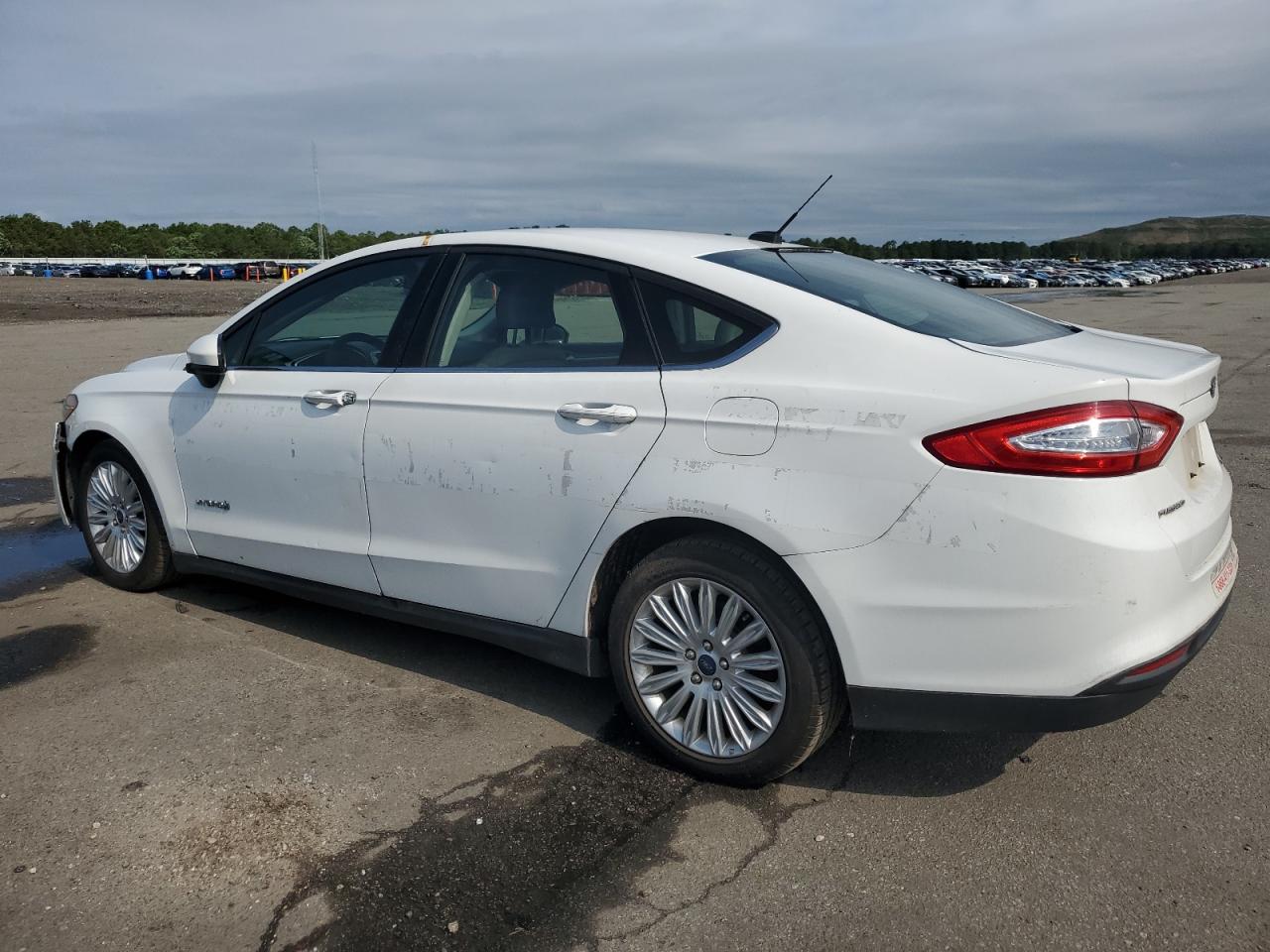 FORD FUSION 2015 VIN 3FA6P0UU1FR301569 фото 2