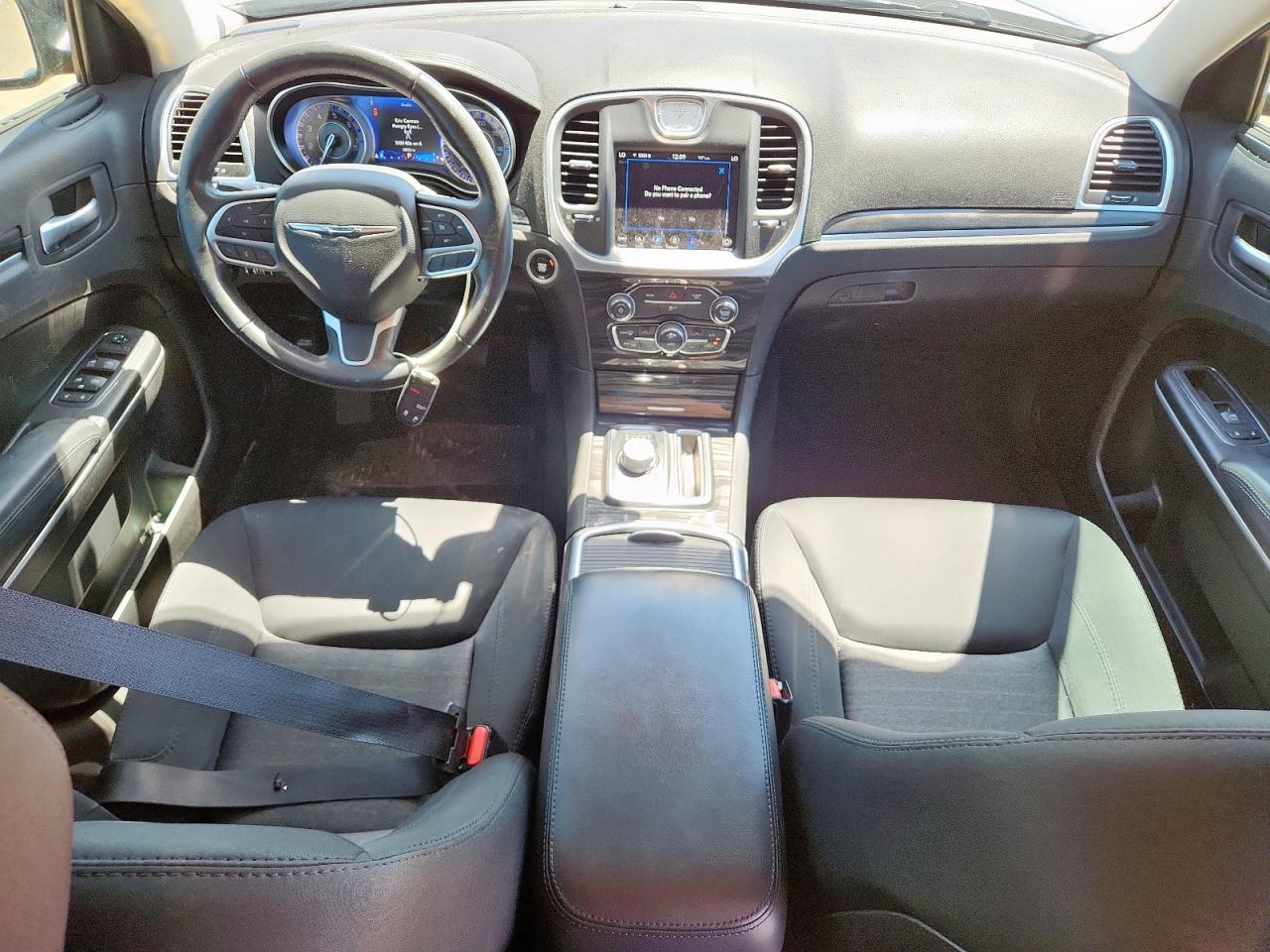 2019 Chrysler 300 Touring VIN: 2C3CCAAG3KH758147 Lot: 62862545