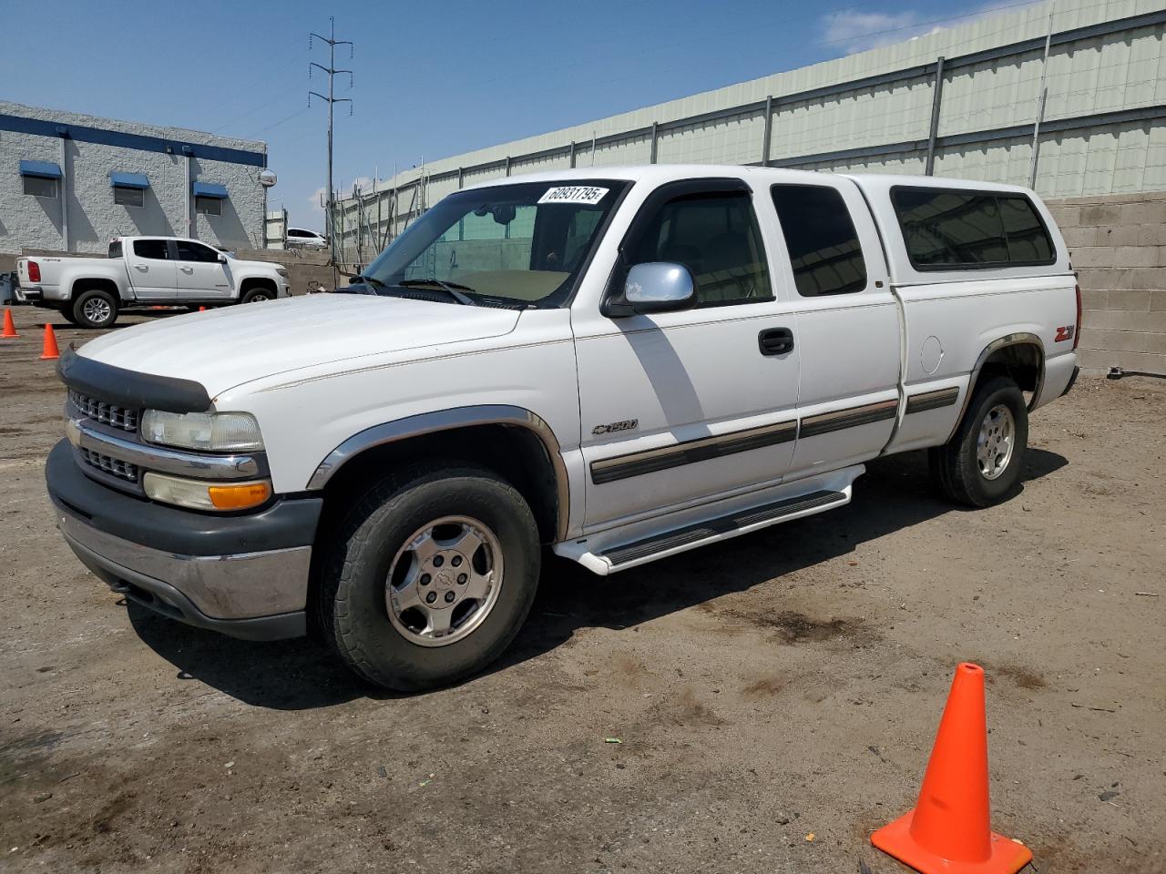 2000 Chevrolet Silverado K1500 for Sale in Albuquerque, NM - Vandalism