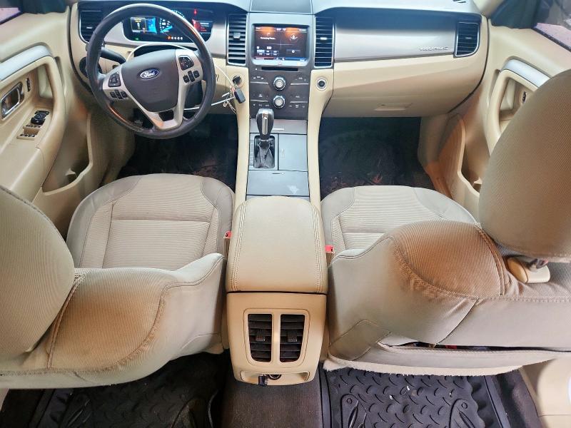 Sedans FORD TAURUS 2013 Biały