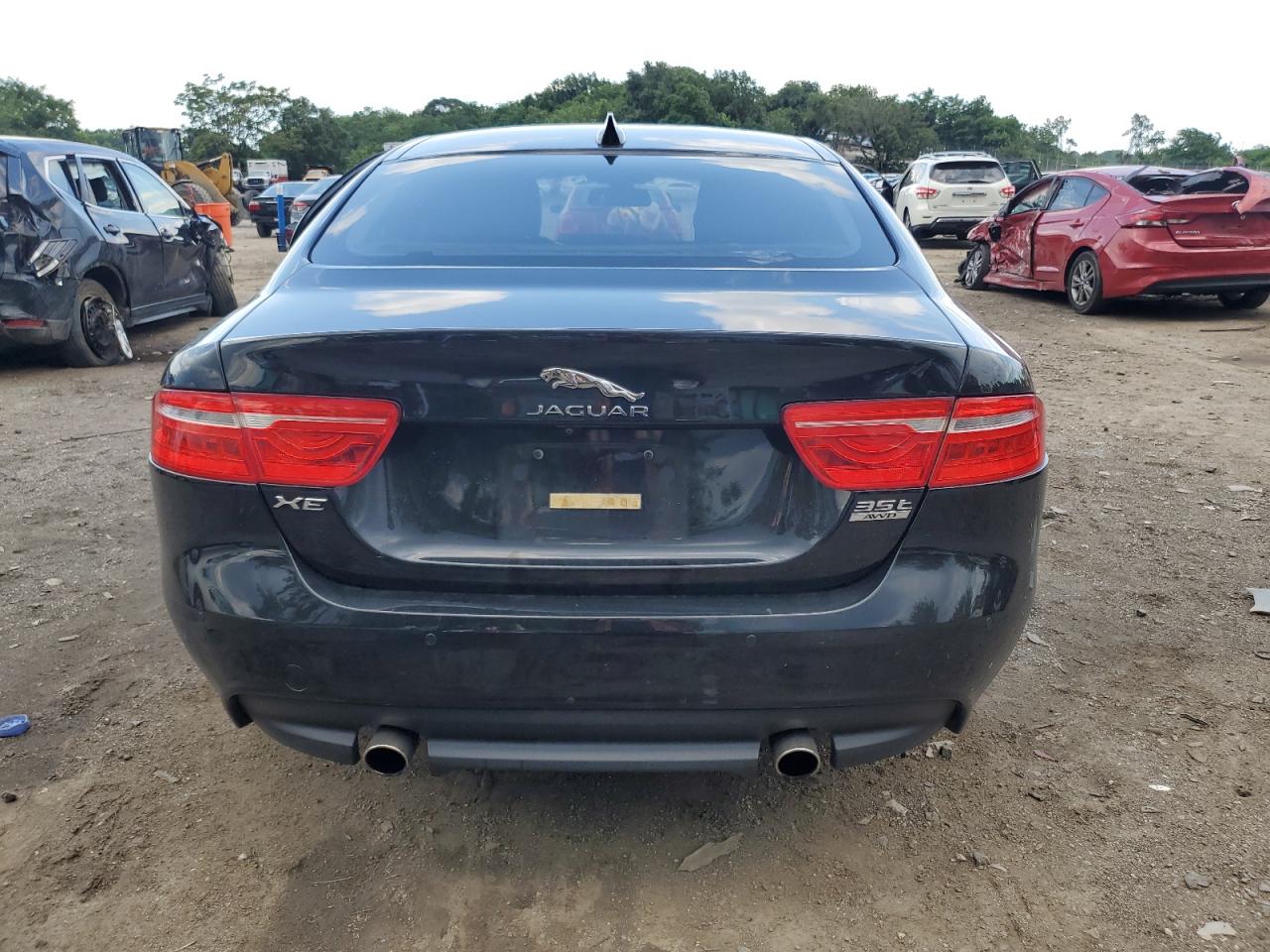 2017 Jaguar Xe Premium VIN: SAJAJ4BV9HA953122 Lot: 61200385