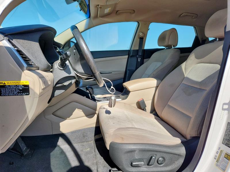 Parquets HYUNDAI TUCSON 2016 Biały