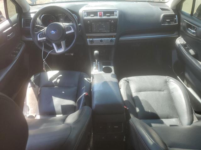  SUBARU OUTBACK 2017 Granatowy