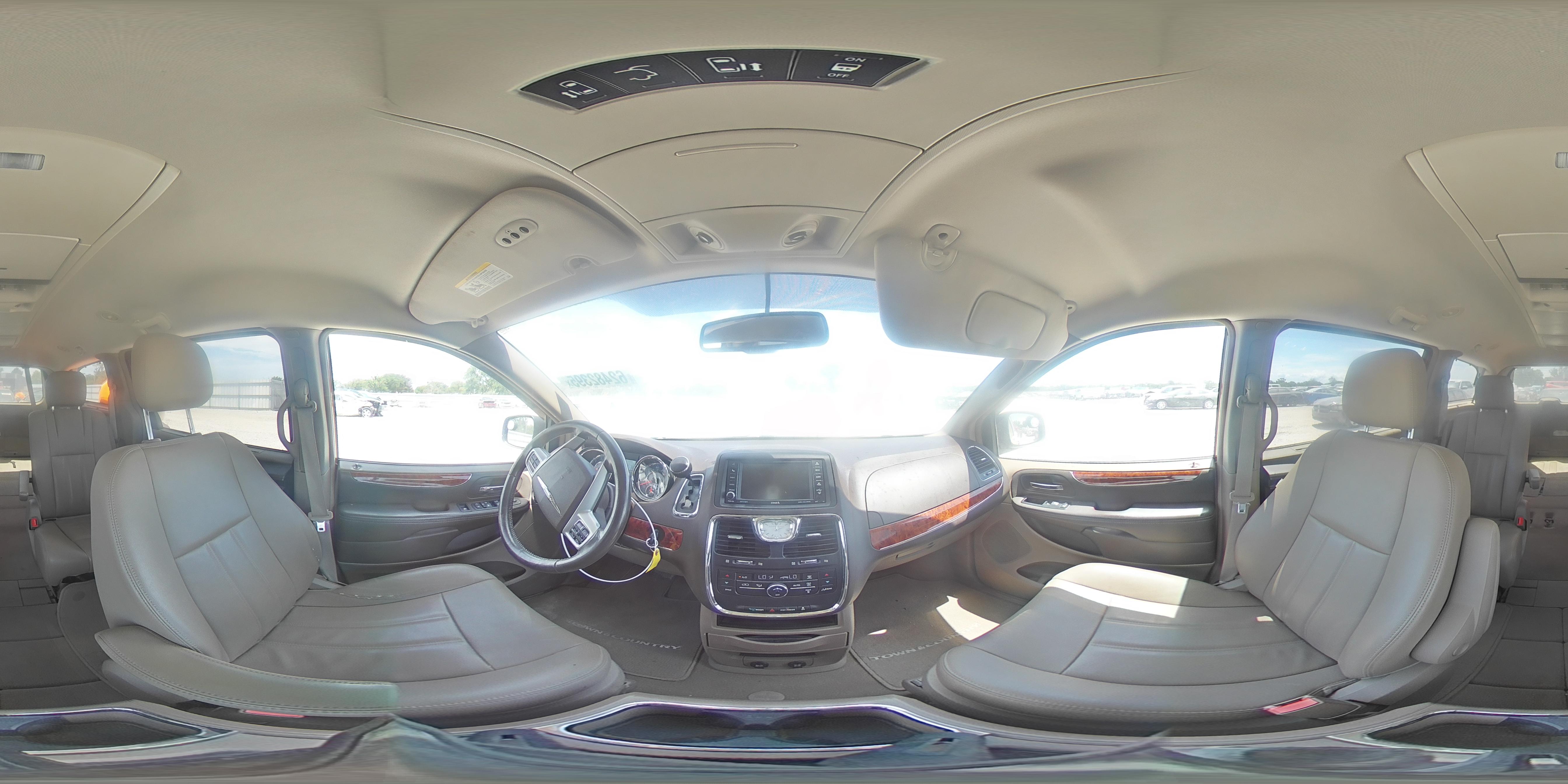 2015 Chrysler Town & Country Touring VIN: 2C4RC1BG6FR620512 Lot: 62482395