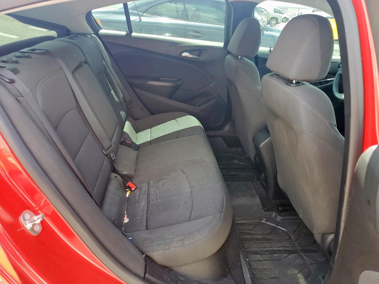 CHEVROLET CRUZE 2019 VIN 1G1BE5SM2K7109375 photo 10