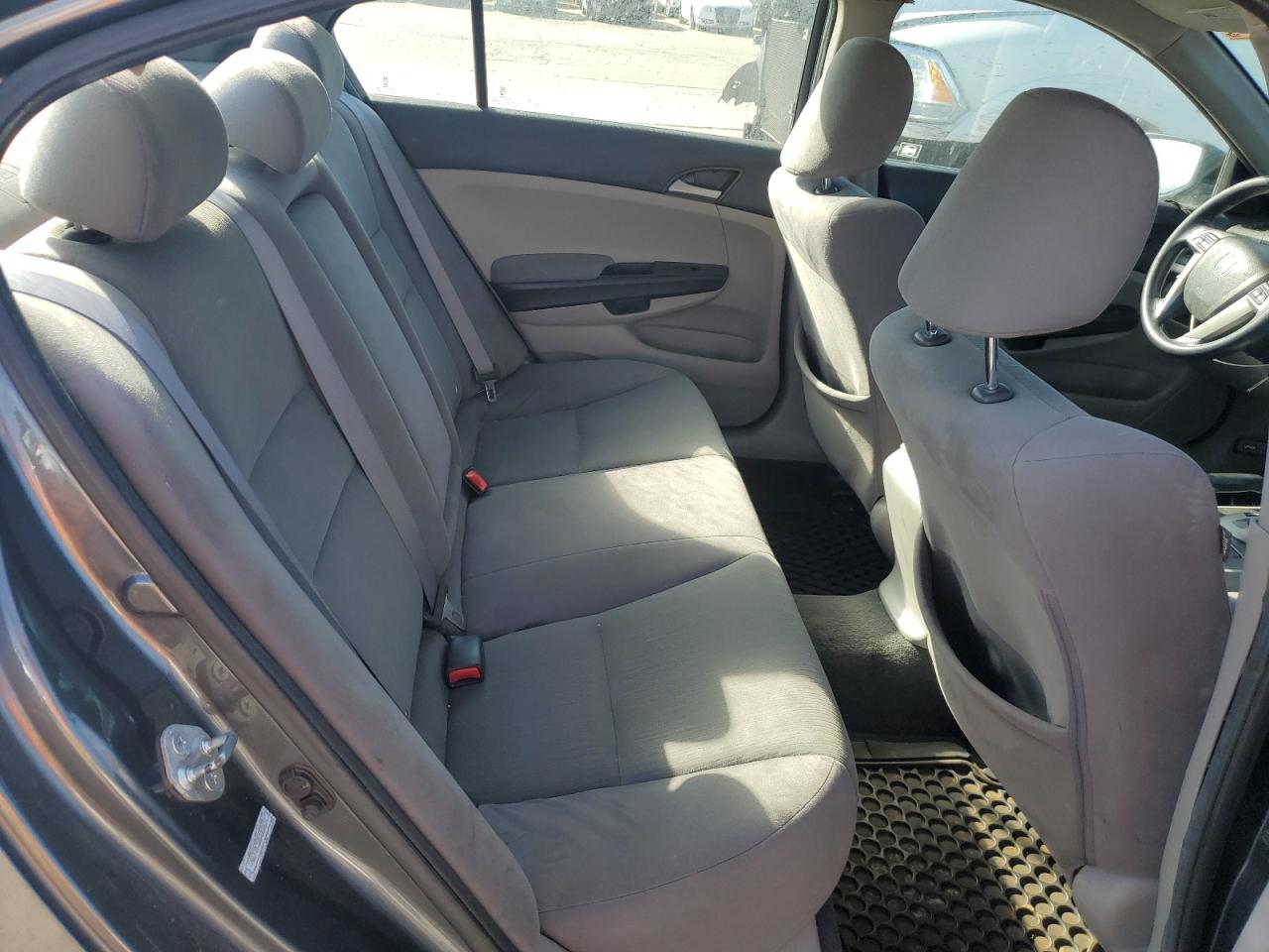 2011 Honda Accord Lx VIN: 1HGCP2F38BA068454 Lot: 61071975