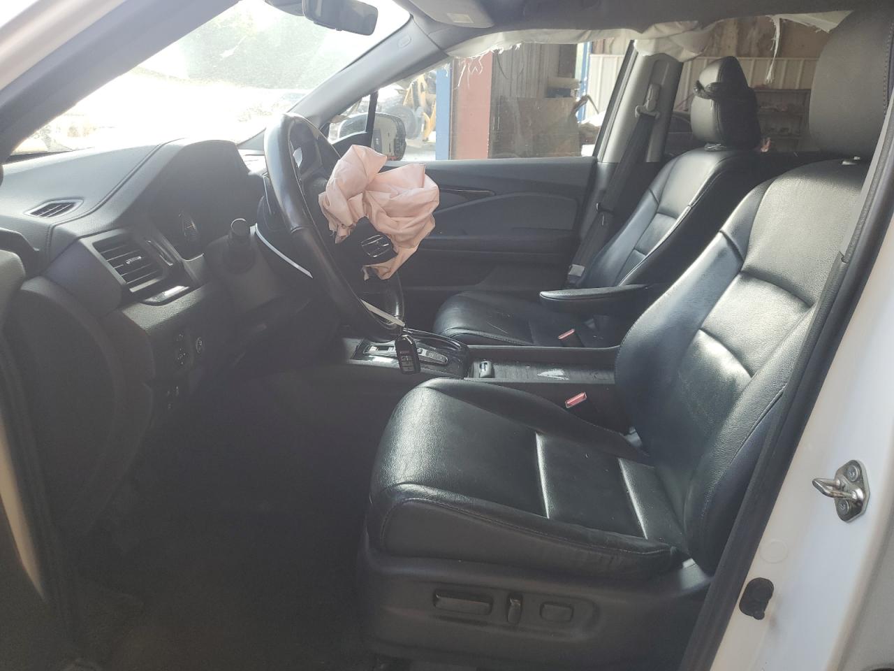 2020 Honda Pilot Touring VIN: 5FNYF5H63LB011474 Lot: 62547135