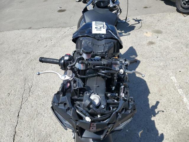 YAMAHA YZF1000 2024 Черный