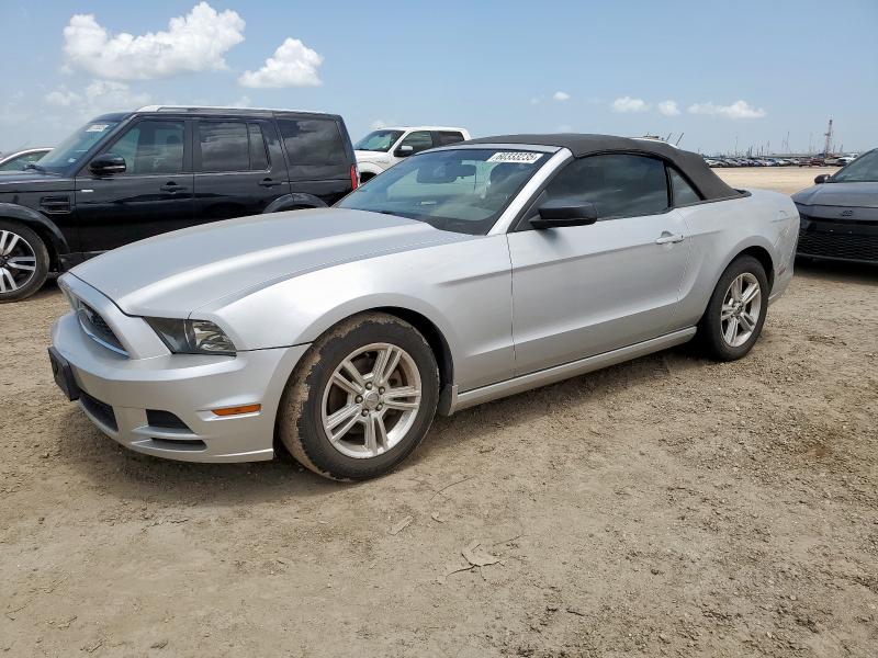 2013 Ford Mustang   