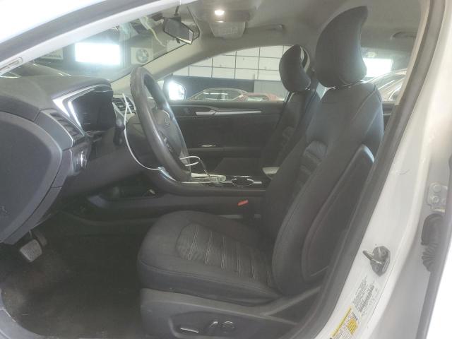 Sedans FORD FUSION 2016 Biały