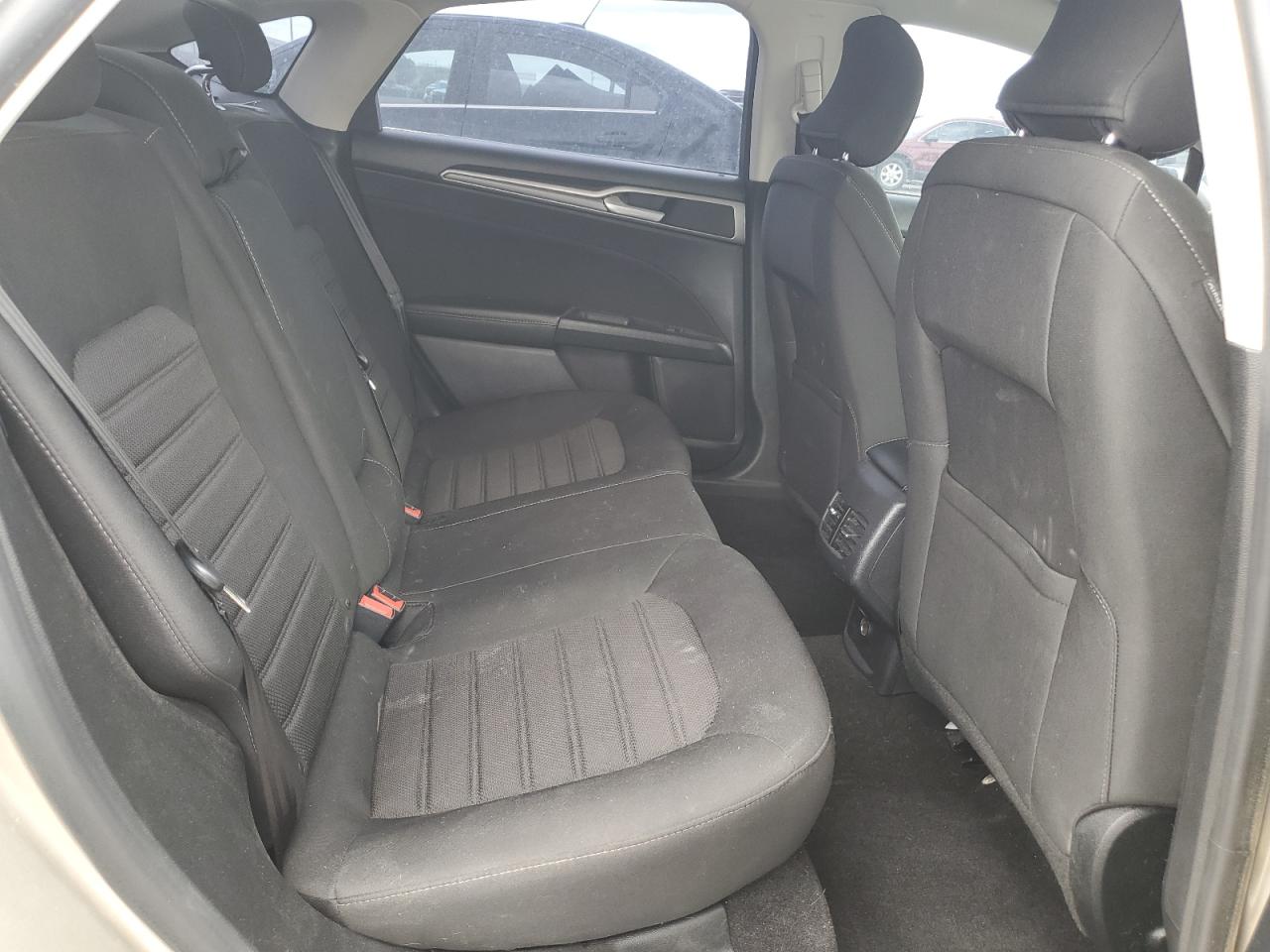 2019 Ford Fusion Se VIN: 3FA6P0HD7KR251409 Lot: 61192105