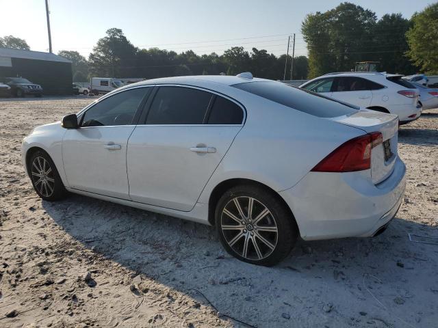  VOLVO S60 2018 Белы