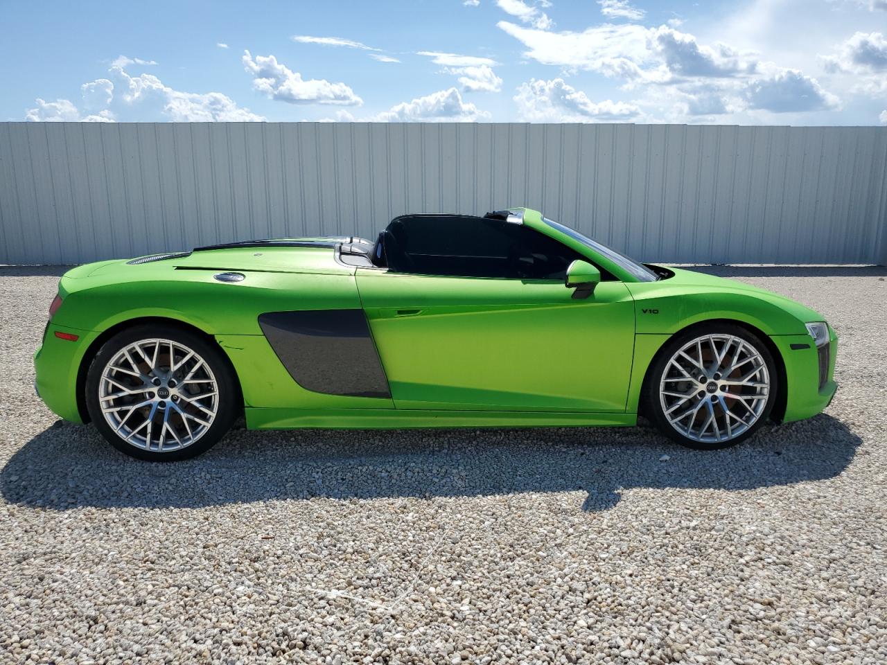 2017 Audi R8 Spyder VIN: WUAVACFX5H7903923 Lot: 57079895