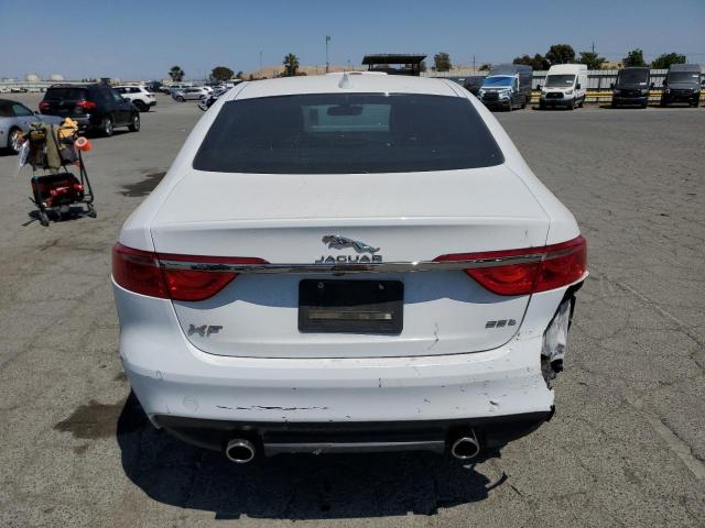  JAGUAR XF 2017 White