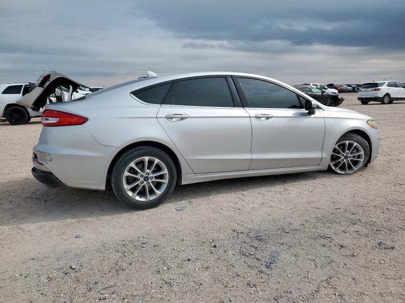  FORD FUSION 2019 Silver