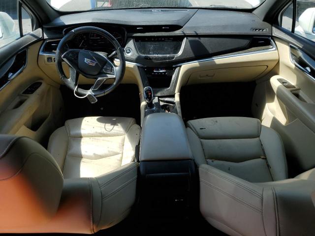  CADILLAC XT5 2018 Белы