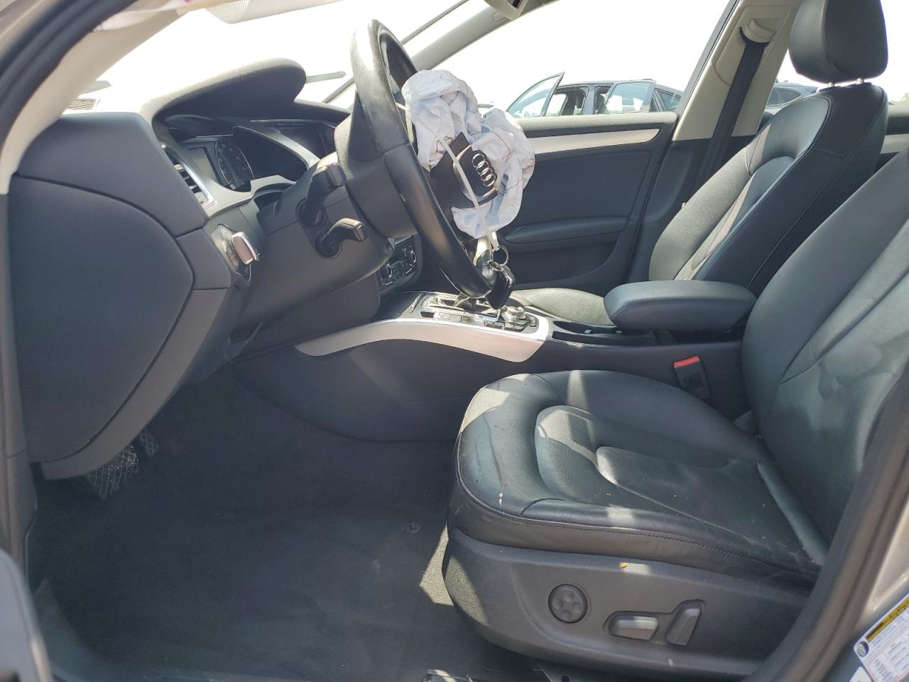 2011 Audi A4 Premium Plus VIN: WAUFFAFL7BN040143 Lot: 61821505