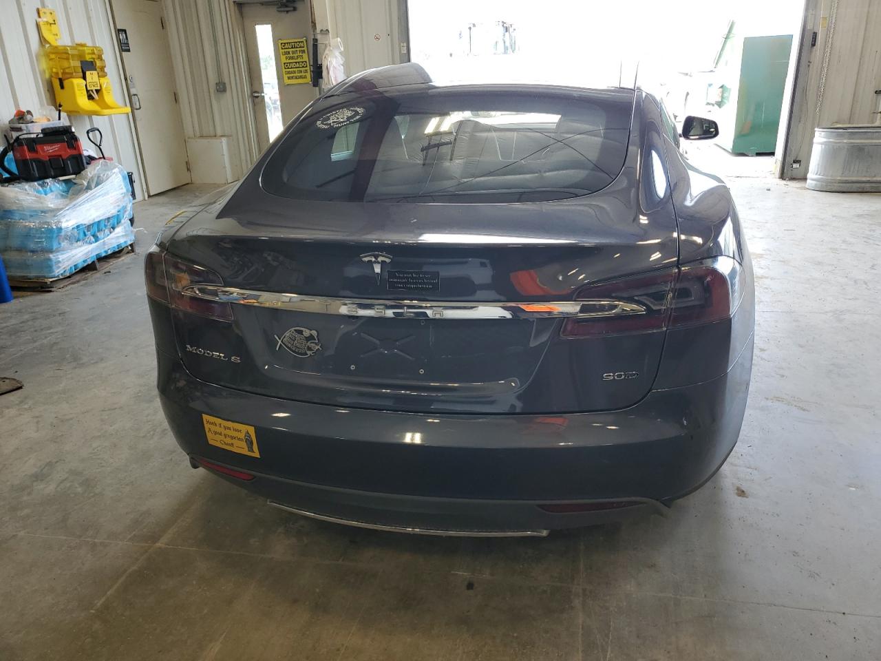 2016 Tesla Model S VIN: 5YJSA1E26GF126607 Lot: 61333845