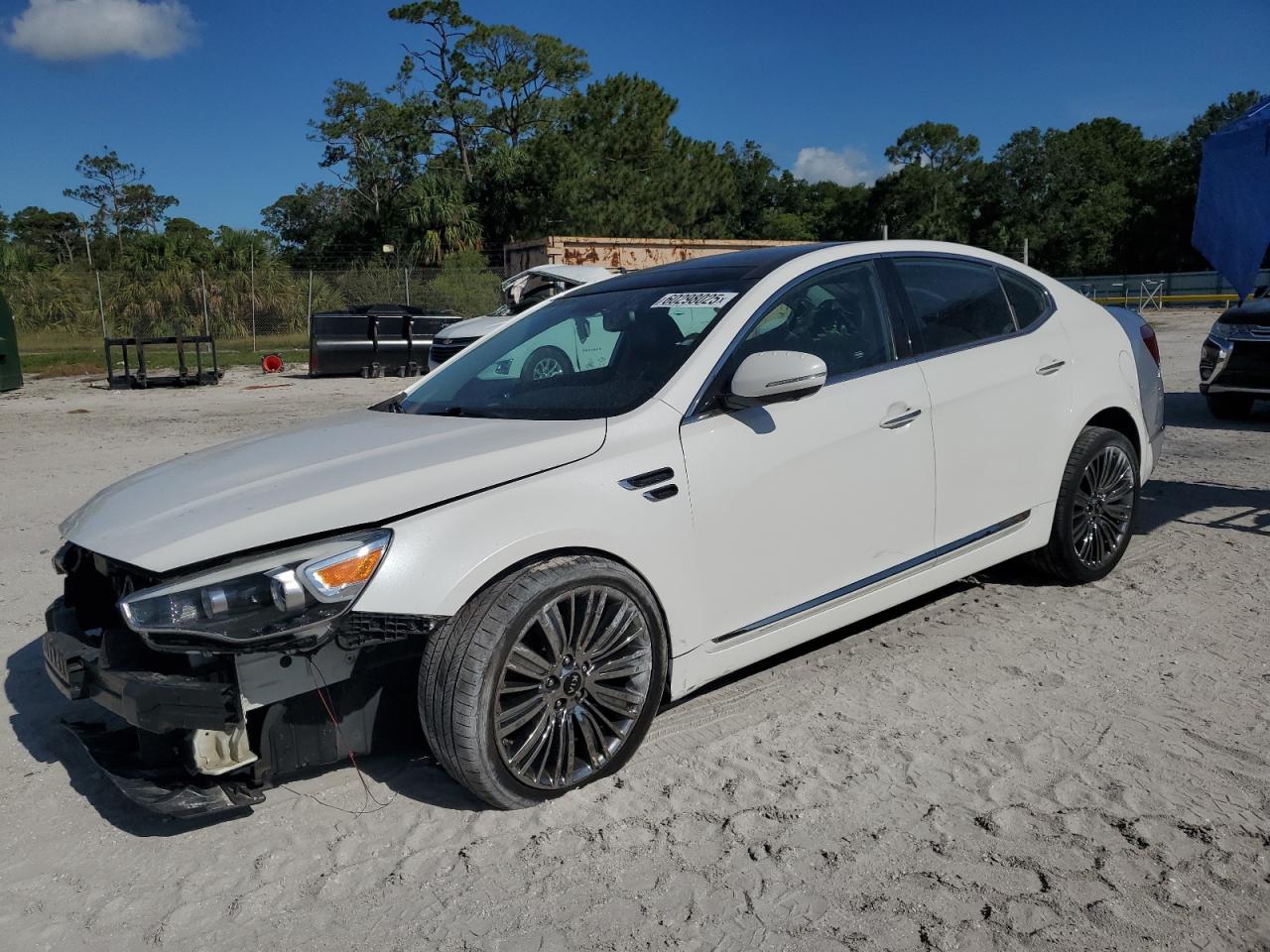 2016 Kia Cadenza Luxury zu verkaufen in Fort Pierce, FL - Front End