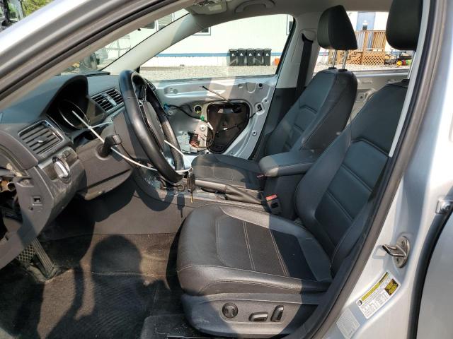 Sedans VOLKSWAGEN PASSAT 2016 Silver