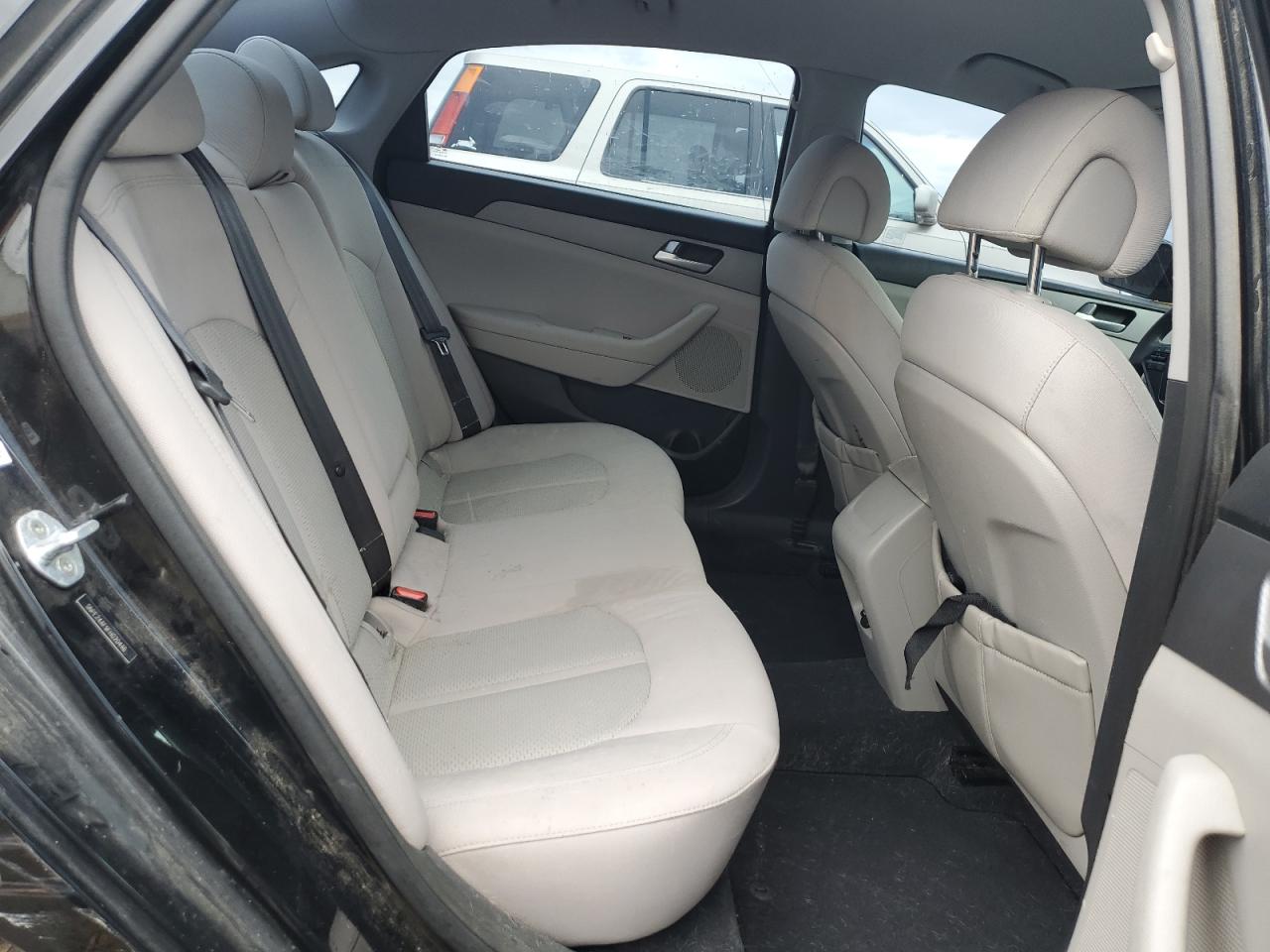 2015 Hyundai Sonata Se VIN: 5NPE24AF9FH020446 Lot: 59716295