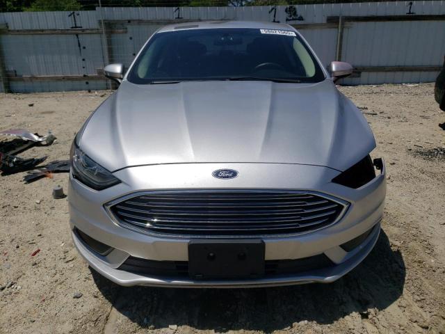 Седаны FORD FUSION 2017 Серебристый