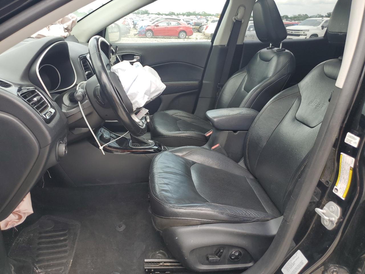 2018 Jeep Compass Limited VIN: 3C4NJDCB3JT135727 Lot: 60336565