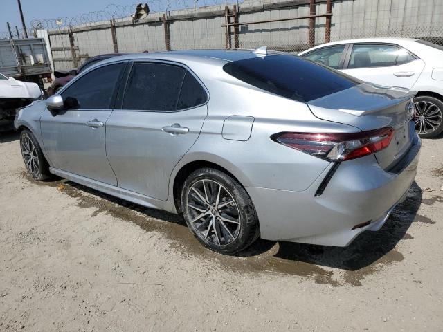  TOYOTA CAMRY 2021 Silver
