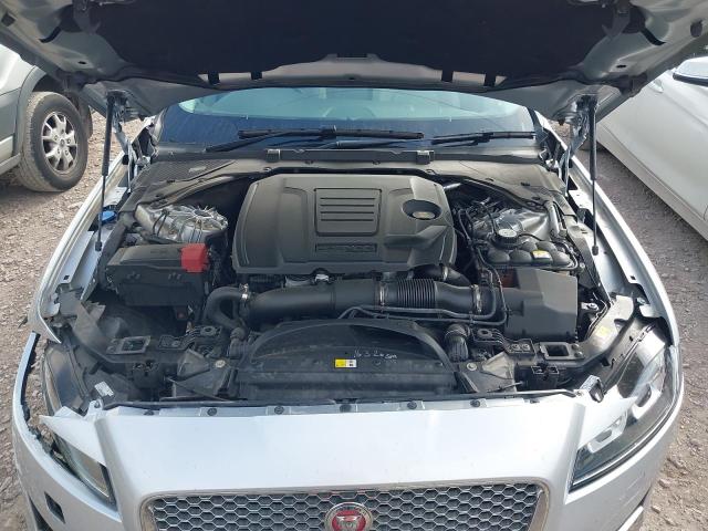 2017 JAGUAR XF PRESTIG