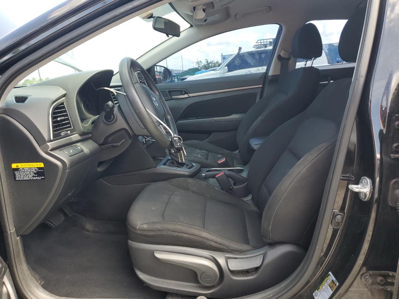 HYUNDAI ELANTRA 2018 VIN 5NPD84LF2JH372607 zdjęcie 7