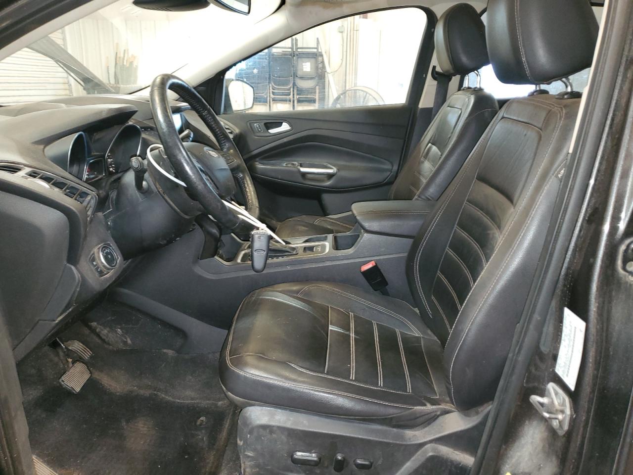 2017 Ford Escape Titanium VIN: 1FMCU9J94HUB28552 Lot: 58414455