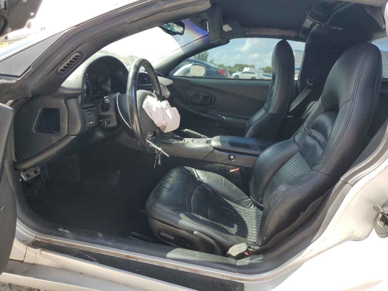 2002 Chevrolet Corvette VIN: 1G1YY22G725112830 Lot: 61101095