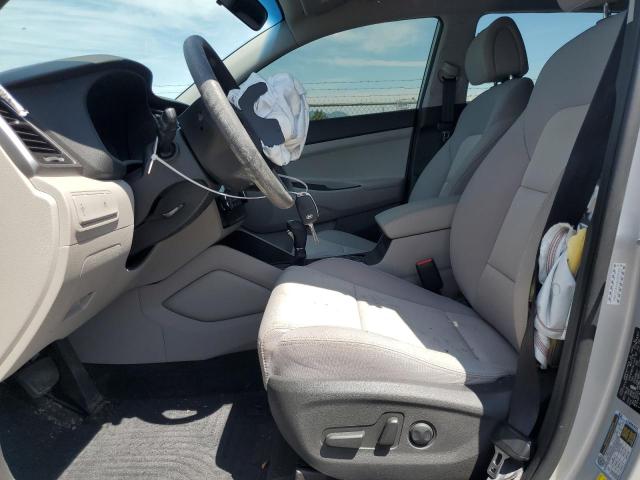  HYUNDAI TUCSON 2017 Srebrny