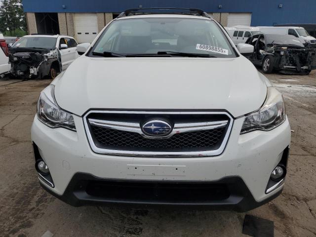  SUBARU CROSSTREK 2016 Белый