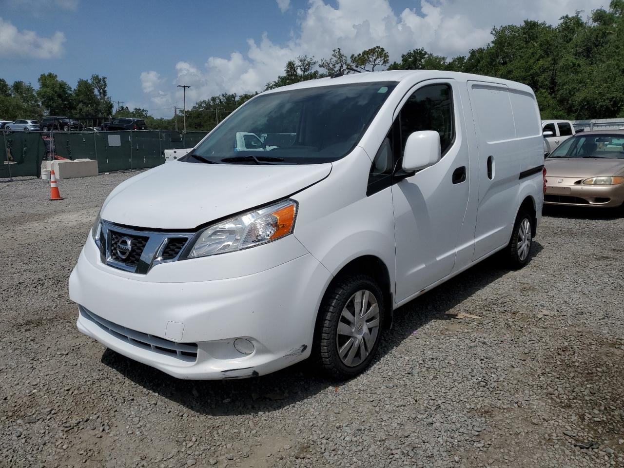 2017 Nissan Nv200 2.5S for Sale in Riverview, FL - Water/Flood