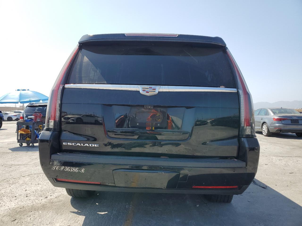 2019 Cadillac Escalade Esv Luxury VIN: 1GYS3HKJ3KR400020 Lot: 62100985