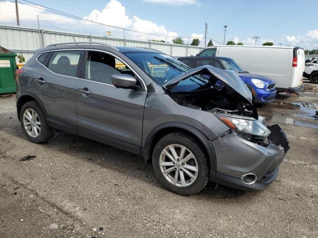  NISSAN ROGUE 2017 Серый