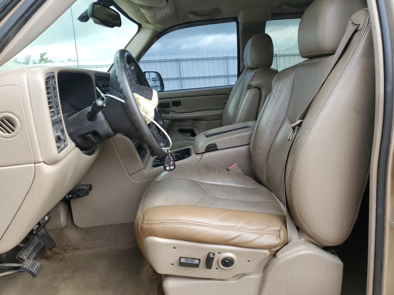 2005 Chevrolet Silverado K1500 VIN: 1GCEK19B05E112883 Lot: 62657145