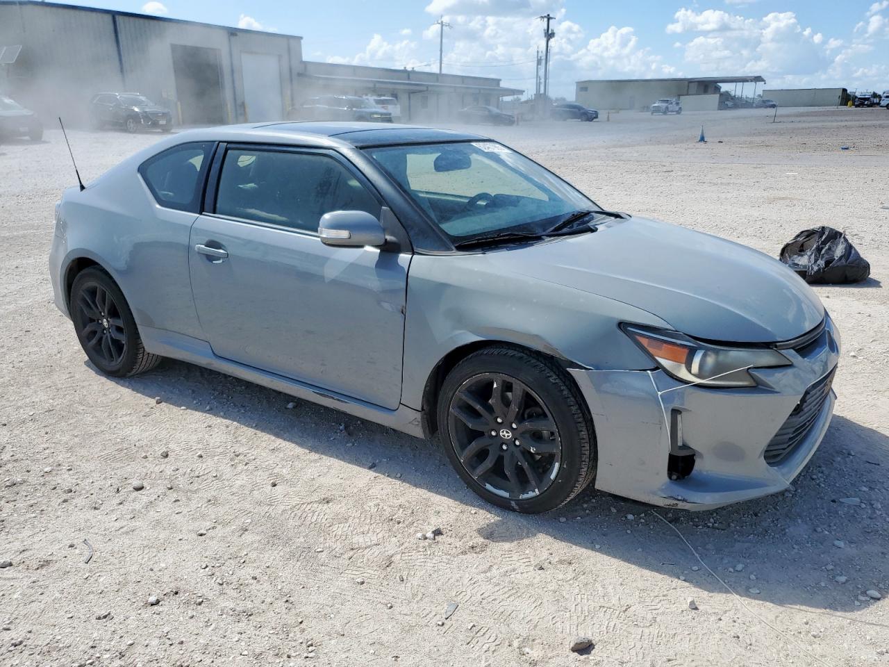 TOYOTA SCION 2016 VIN JTKJF5C7XGJ025249 photo 4