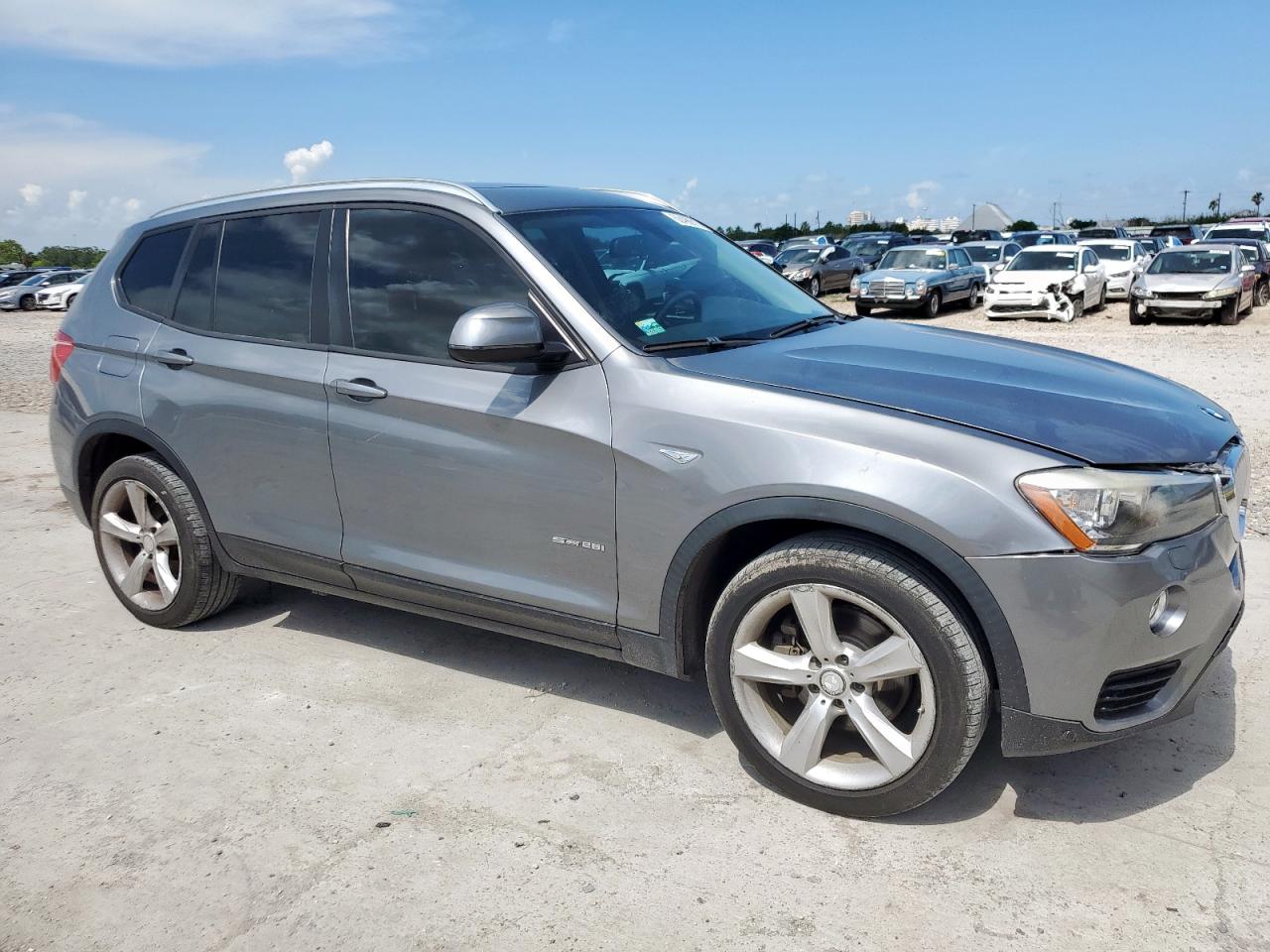 BMW X3 2017 VIN 5UXWZ7C39H0V89204 zdjęcie 4