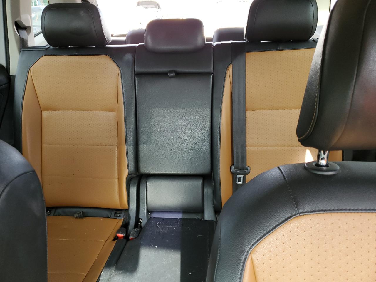 2018 Volkswagen Tiguan Se VIN: 3VV3B7AX1JM002481 Lot: 62200225