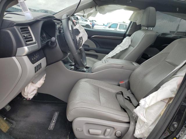  TOYOTA HIGHLANDER 2015 Czarny