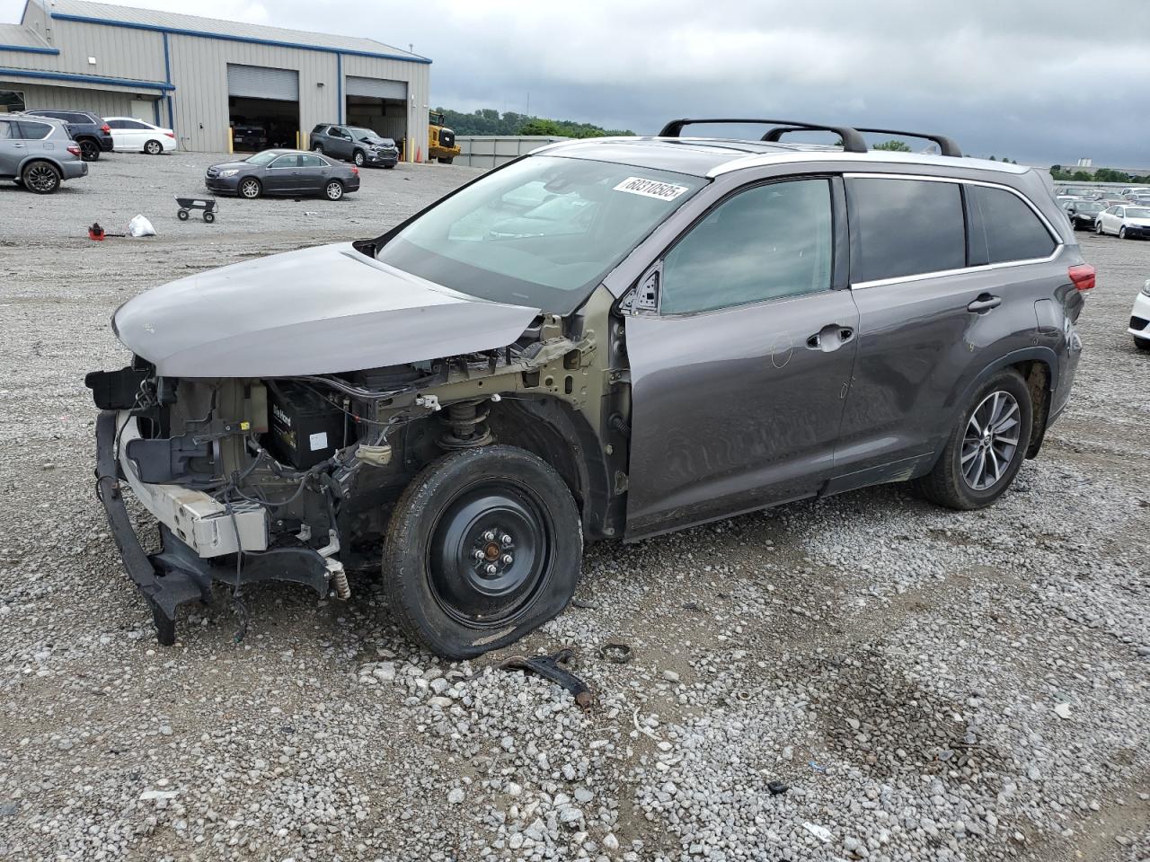 2019 Toyota Highlander Se for Sale in Earlington, KY - Front End